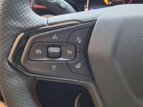 New 2025 Chevrolet Trax RS w/ Driver Confidence Package image 23