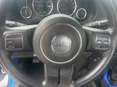 Used 2015 Jeep Wrangler Sport image 13