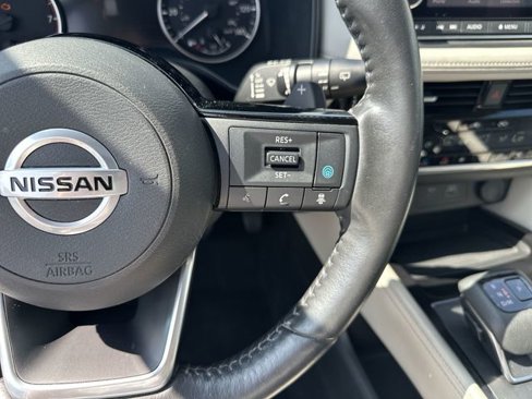 Used 2021 Nissan Rogue SL image 22