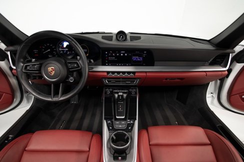 Used 2024 Porsche 911 Carrera image 23