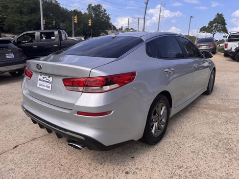 Used 2019 Kia Optima LX image 5