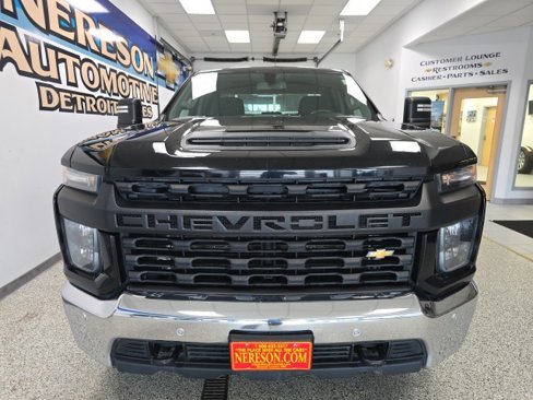 Used 2020 Chevrolet Silverado 2500 W/T w/ WT Safety Package image 2
