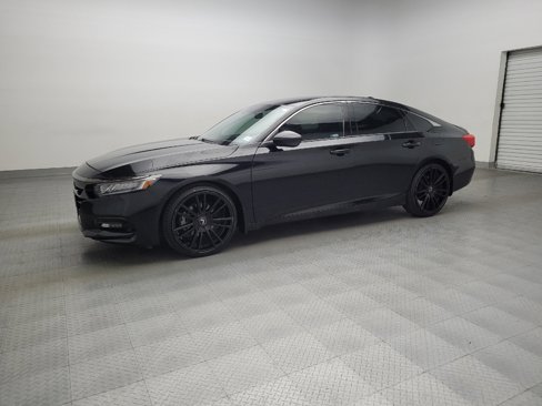 Used 2018 Honda Accord Sport image 2