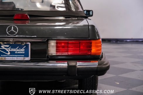Used 1986 Mercedes-Benz 560 SL image 27
