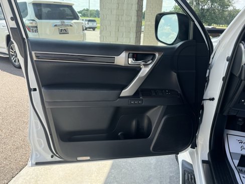 Used 2020 Lexus GX 460 Luxury image 37