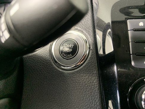 Used 2020 Nissan Rogue Sport SV image 29