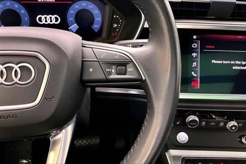 Used 2020 Audi Q3 2.0T Premium w/ Convenience Package image 23