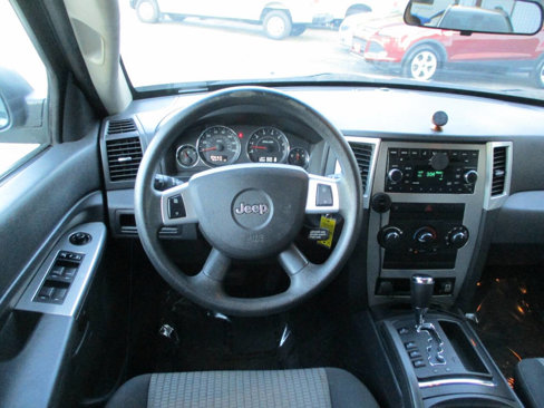 Used 2008 Jeep Grand Cherokee Laredo image 16