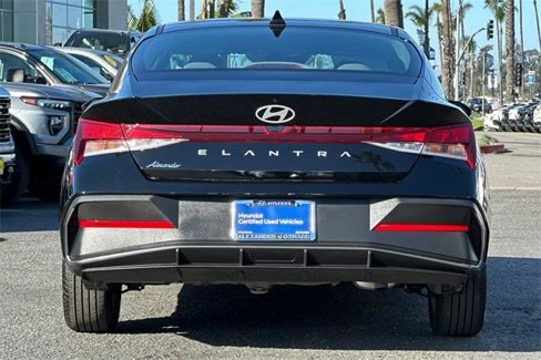 Used 2024 Hyundai Elantra SEL image 5