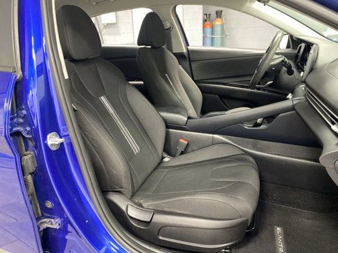 Used 2022 Hyundai Elantra SEL w/ Cargo Package image 28