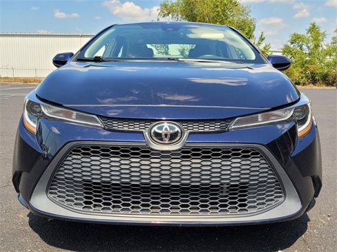 Used 2021 Toyota Corolla LE image 15