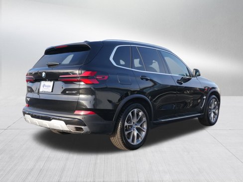 Used 2024 BMW X5 sDrive40i image 3