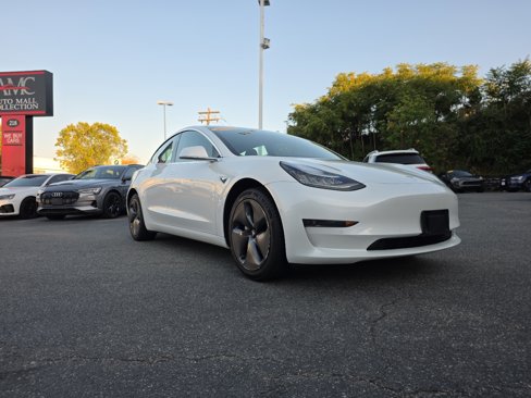 Used 2020 Tesla Model 3 Standard Range Plus image 17