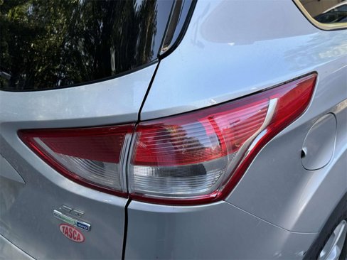Used 2014 Ford Escape SE image 10