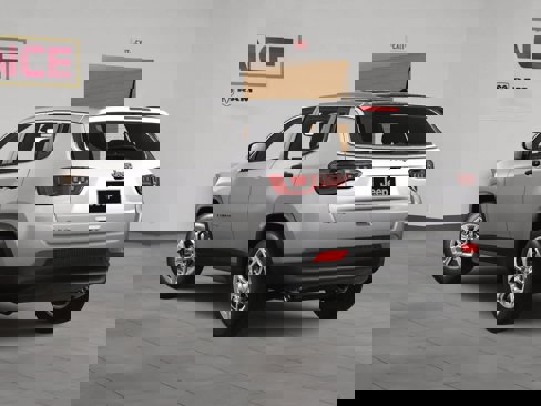 New 2025 Jeep Compass Sport image 9