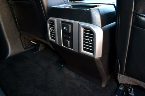 Used 2015 Ford F150 Platinum w/ Equipment Group 701A Luxury image 35