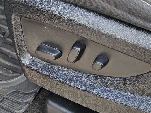 Used 2017 Chevrolet Tahoe LS image 30