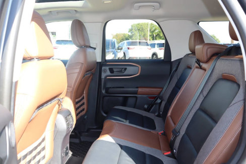 Used 2023 Ford Bronco Sport Outer Banks w/ Tech Package image 7