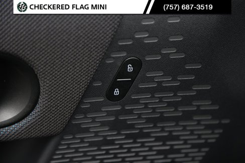 Used 2025 MINI Cooper S image 17