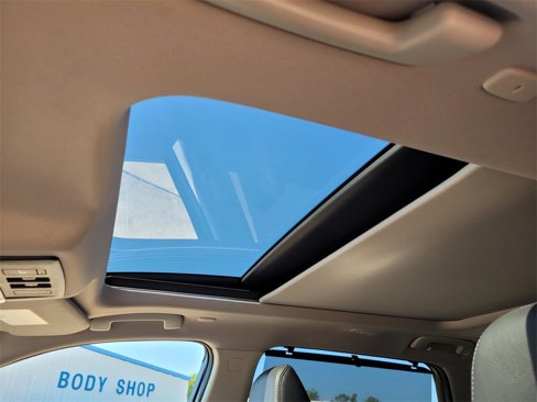 Used 2023 Nissan Rogue SL w/ SL Premium Package image 21