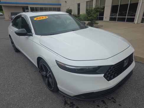 Used 2023 Honda Accord Sport image 3
