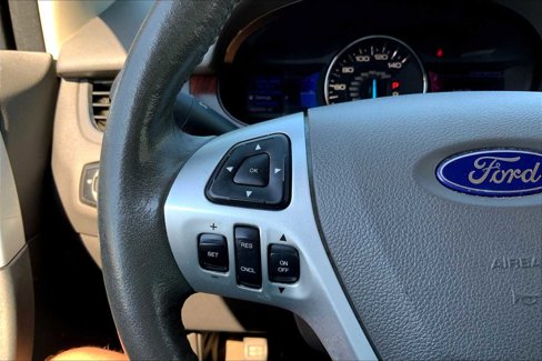 Used 2013 Ford Edge Limited image 22