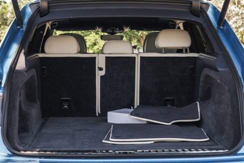 Used 2020 Bentley Bentayga image 30