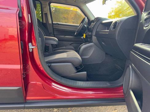 Used 2015 Jeep Patriot Sport w/ Power Value Group image 19