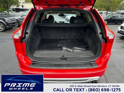 Used 2010 Volvo XC60 T6 image 11