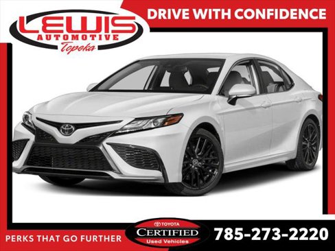 Certified 2024 Toyota Camry SE image 1