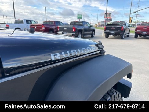 Used 2016 Jeep Wrangler Rubicon w/ Power Convenience Group image 41
