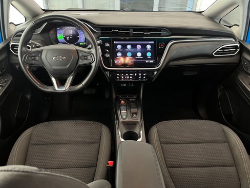 Used 2022 Chevrolet Bolt LT image 17