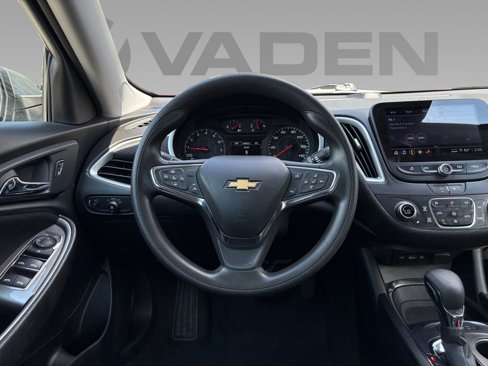 Used 2024 Chevrolet Malibu LT image 12