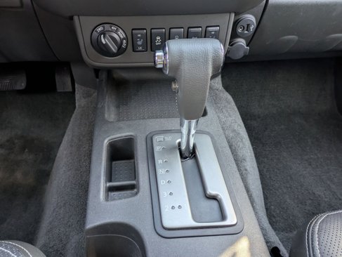 Used 2018 Nissan Frontier PRO-4X w/ Pro-4x Luxury Package image 13