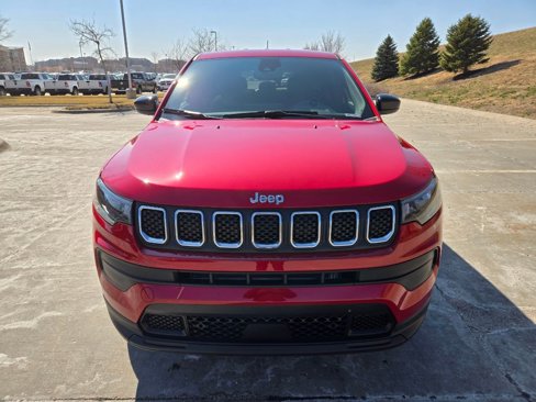 New 2023 Jeep Compass Sport image 10
