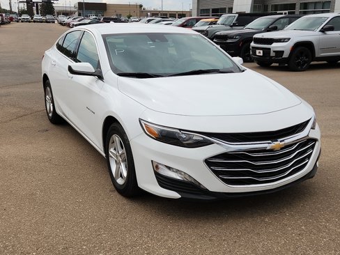 Used 2024 Chevrolet Malibu LT image 6