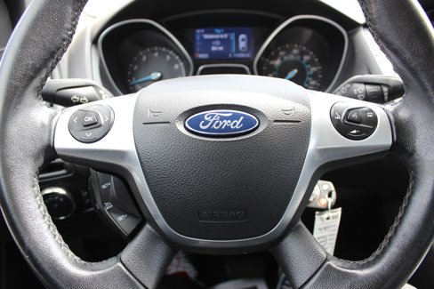 Used 2014 Ford Focus SE w/ Equipment Group 201A image 23