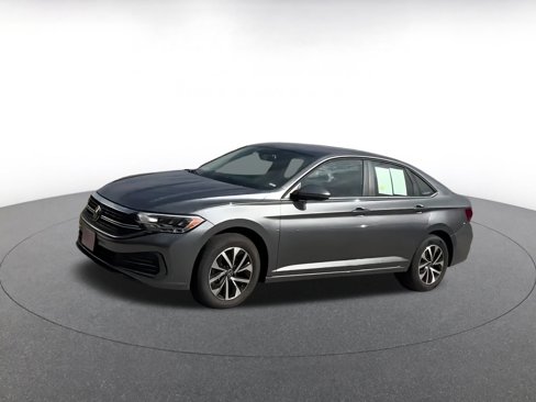 Used 2024 Volkswagen Jetta S image 9