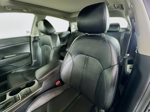 Certified 2020 Kia Optima SE image 19