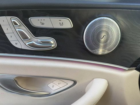 Used 2019 Mercedes-Benz E 300 image 11