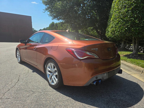 Used 2013 Hyundai Genesis 2.0T image 3