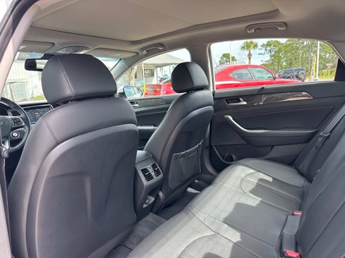 Used 2019 Hyundai Sonata Limited w/ Ultimate Package 04 image 15