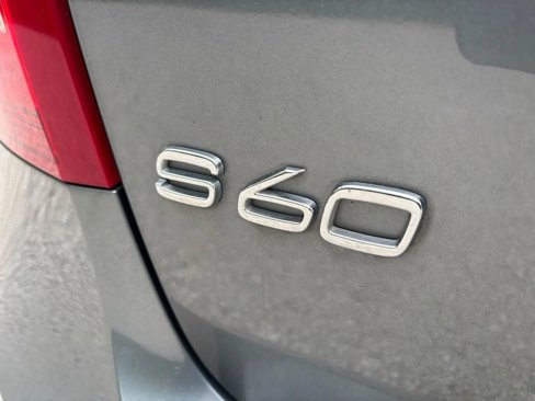 Used 2018 Volvo S60 T5 Inscription image 54