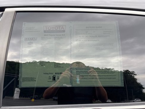 Used 2015 Toyota Venza XLE image 29