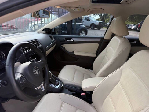 Used 2014 Volkswagen Jetta TDI image 15