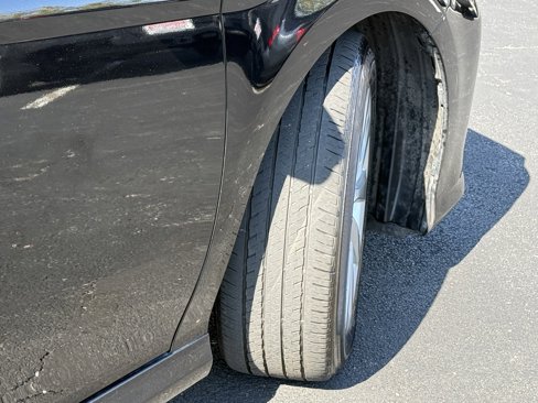 Used 2019 Toyota Camry LE image 12