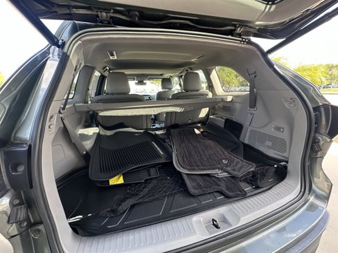 Used 2018 Toyota Highlander Limited image 27