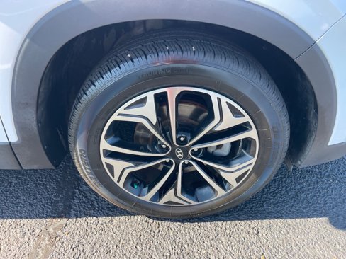 Used 2019 Hyundai Santa Fe FWD image 22