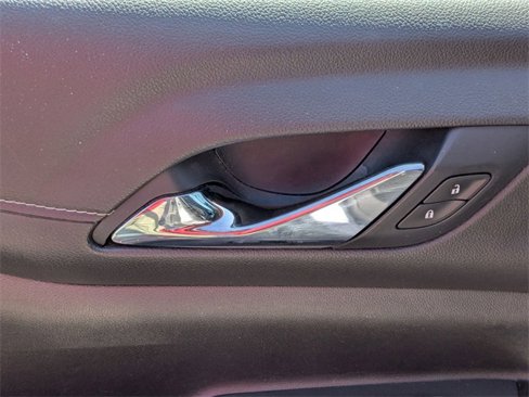 Used 2019 GMC Acadia SLT image 13