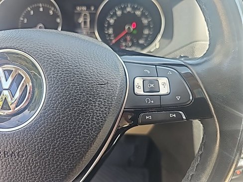 Used 2017 Volkswagen Jetta SE image 24